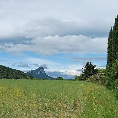 Maison d'hôtes à *