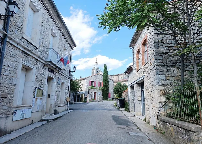 A Vacquières